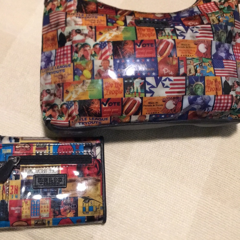 Vintage Relic Brand American Dream Purse & Wallet